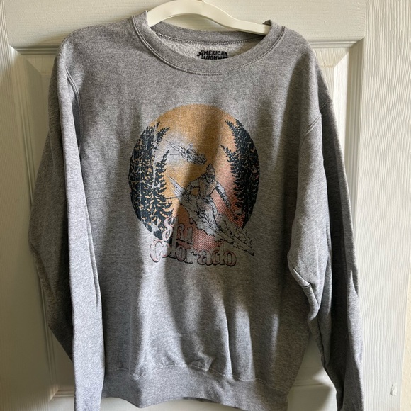 Tops - Gray Ski Colorado Graphic Sweatshirt